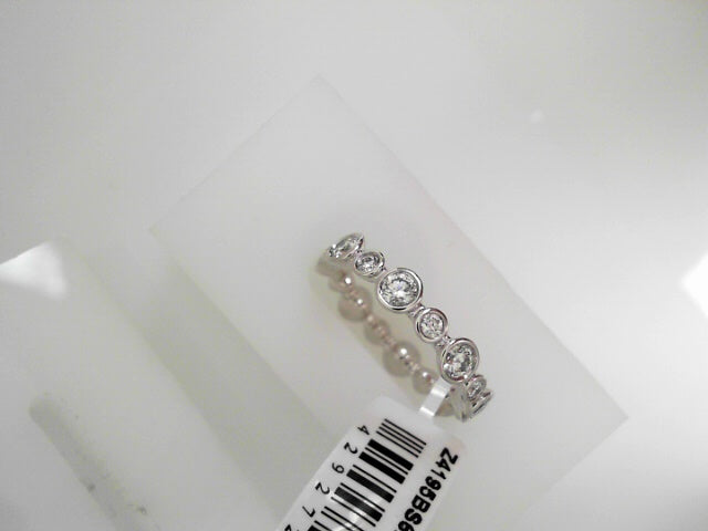 Diamond Wedding Bands  -  Women'