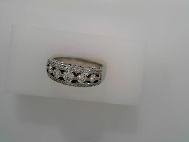Diamond Fashion Rings - Women