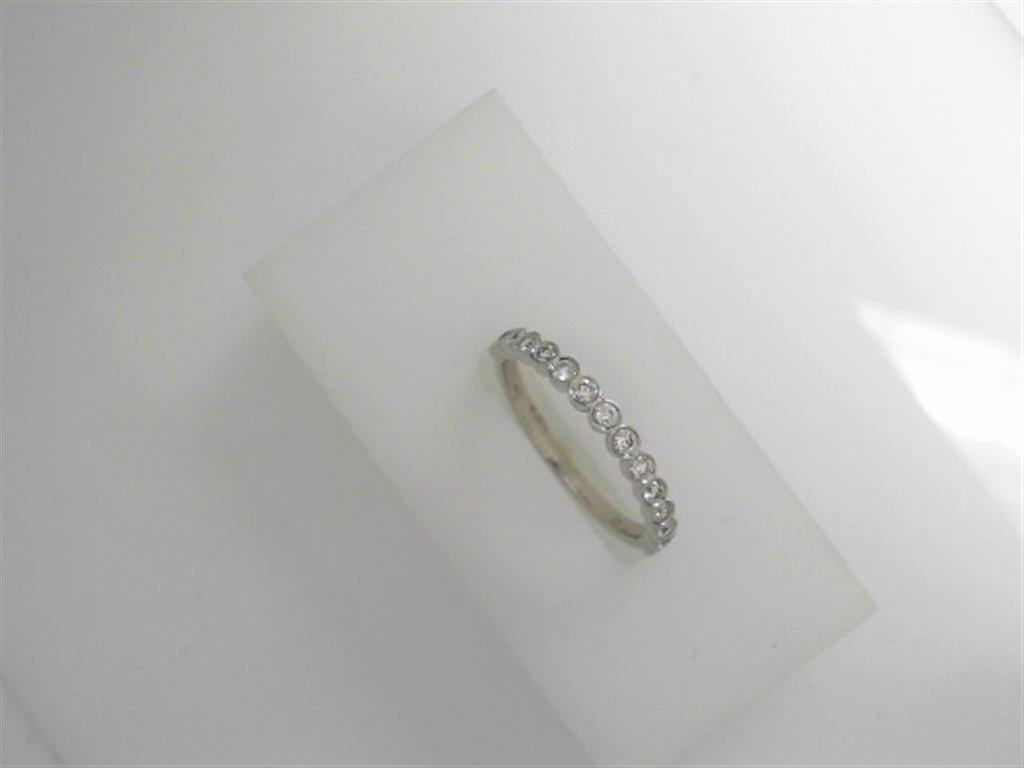 Diamond Wedding Bands  -  Women'