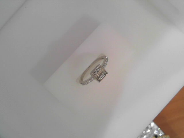 Diamond Fashion Rings - Women