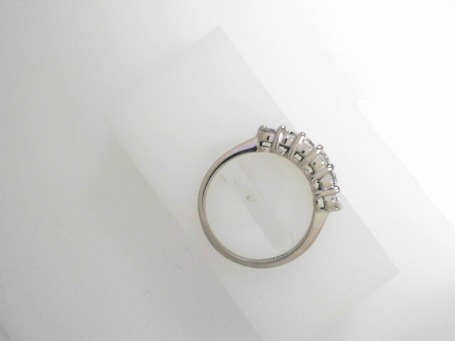 Diamond Wedding Bands  -  Women'