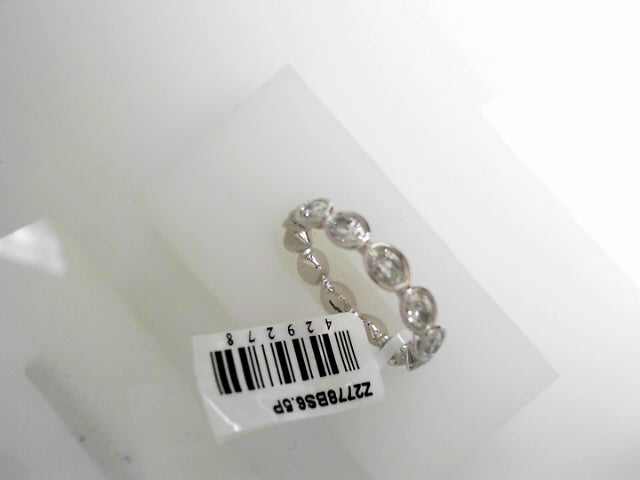 Diamond Wedding Bands  -  Women'