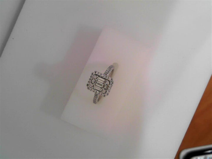 Diamond Fashion Rings - Women