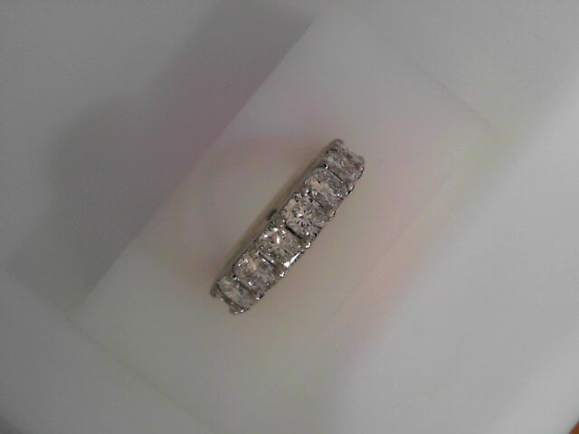 Diamond Wedding Bands  -  Women'